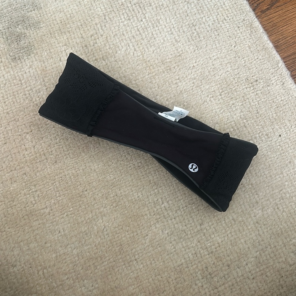 NWOT lululemon headband
